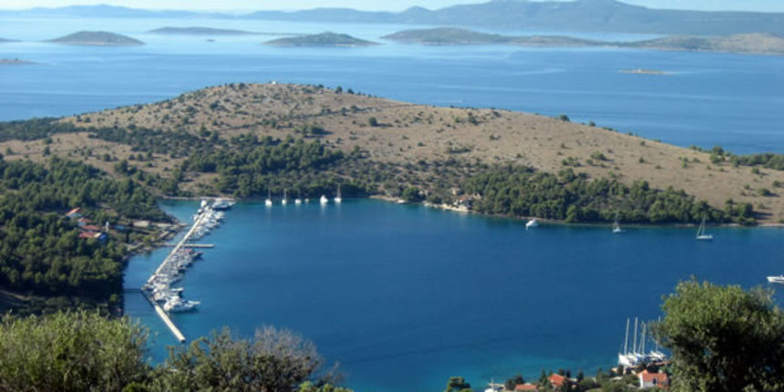 Otok Žut, foto: connecto-taxi.com Otok Žut, foto: connecto-taxi.com