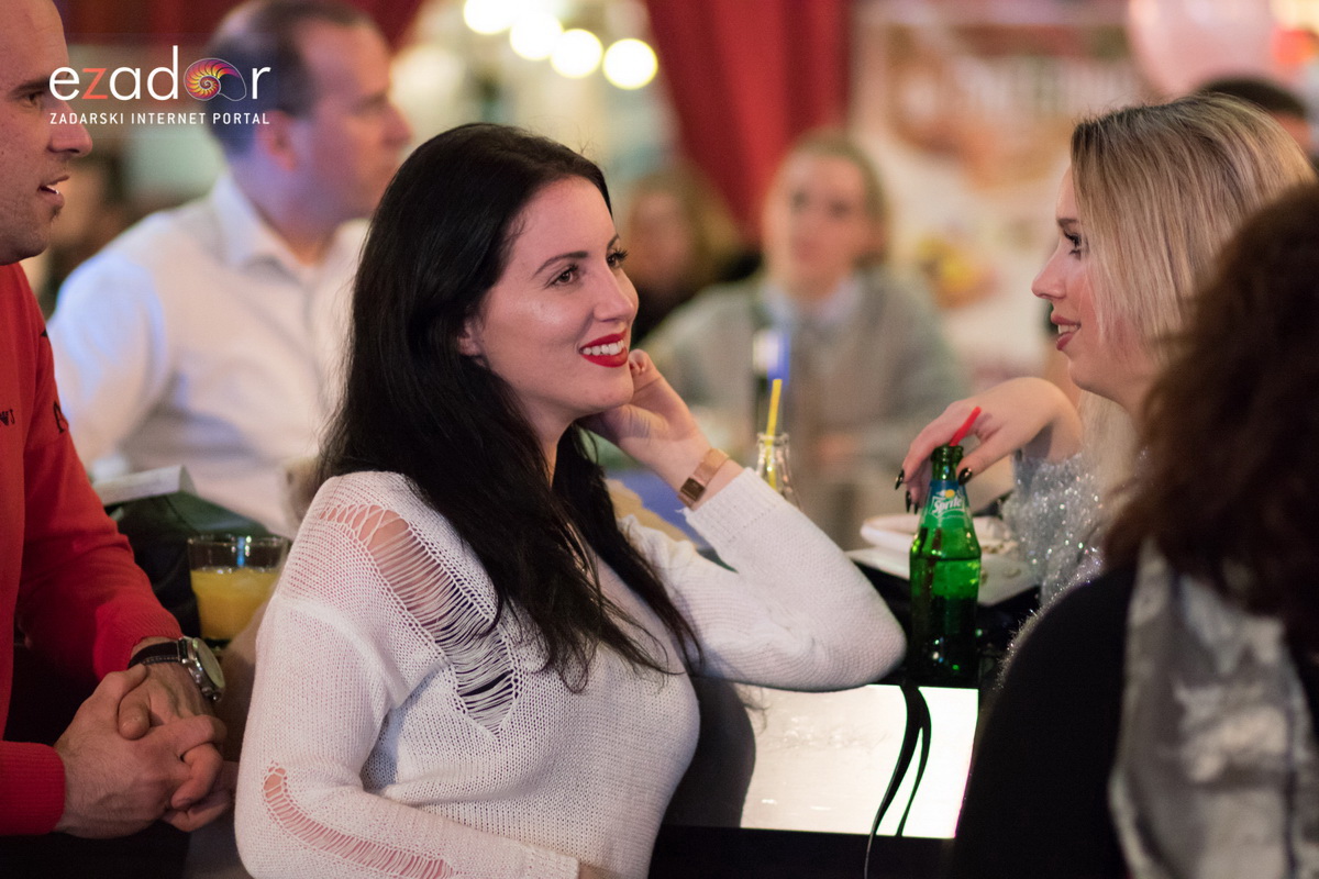 11. Festival vjenčanja: Modna revija vjenčanica i svečanih haljina te revija cvijeća i koncert Sandija Cenova 11. Festival vjenčanja: Modna revija vjenčanica i svečanih haljina te revija cvijeća i koncert Sandija Cenova