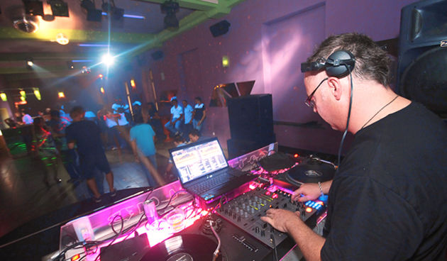 DJ Marcel Escobar u klubu Satir (Foto:Saša Čuka)