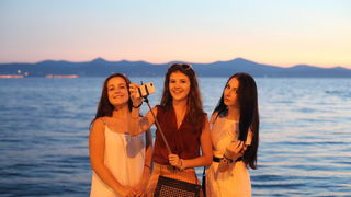 Večernji đir po zadarskoj rivi. Foto: Leo Banić