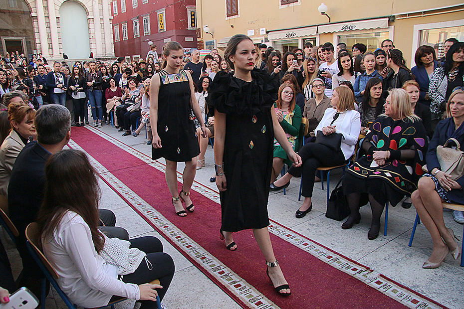 Modna revija državnog natjecanja mladih dizajnera Modna revija državnog natjecanja mladih dizajnera