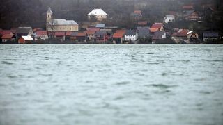 Na području Kosinja proglašeno izvanredno stanje obrane od poplava Na području Kosinja proglašeno izvanredno stanje obrane od poplava