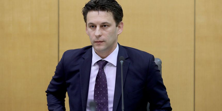 Božo Petrov Božo Petrov