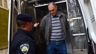 Zlatko Svirčić osumnjičen zbog dvostrukog pokušaja ubojstva priveden je istražnom sucu, foto: Dino Stanin/PIXSELL Zlatko Svirčić osumnjičen zbog dvostrukog pokušaja ubojstva priveden je istražnom sucu, foto: Dino Stanin/PIXSELL