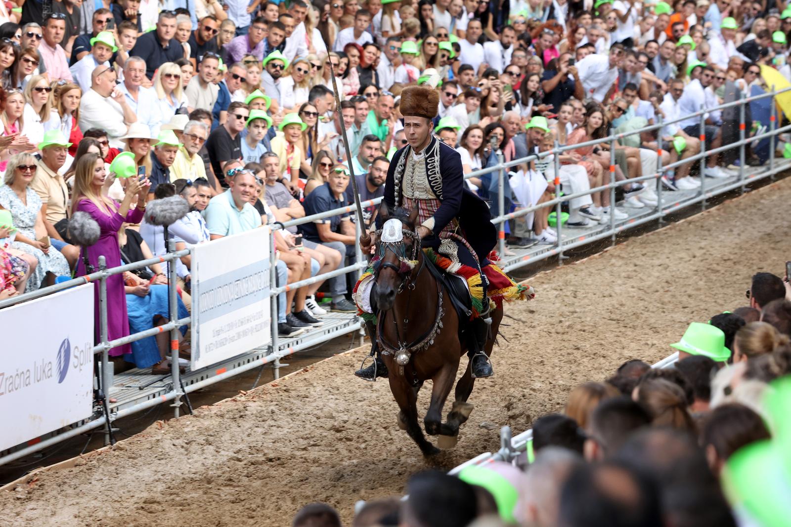 U Sinju održana 308. Sinjska alka