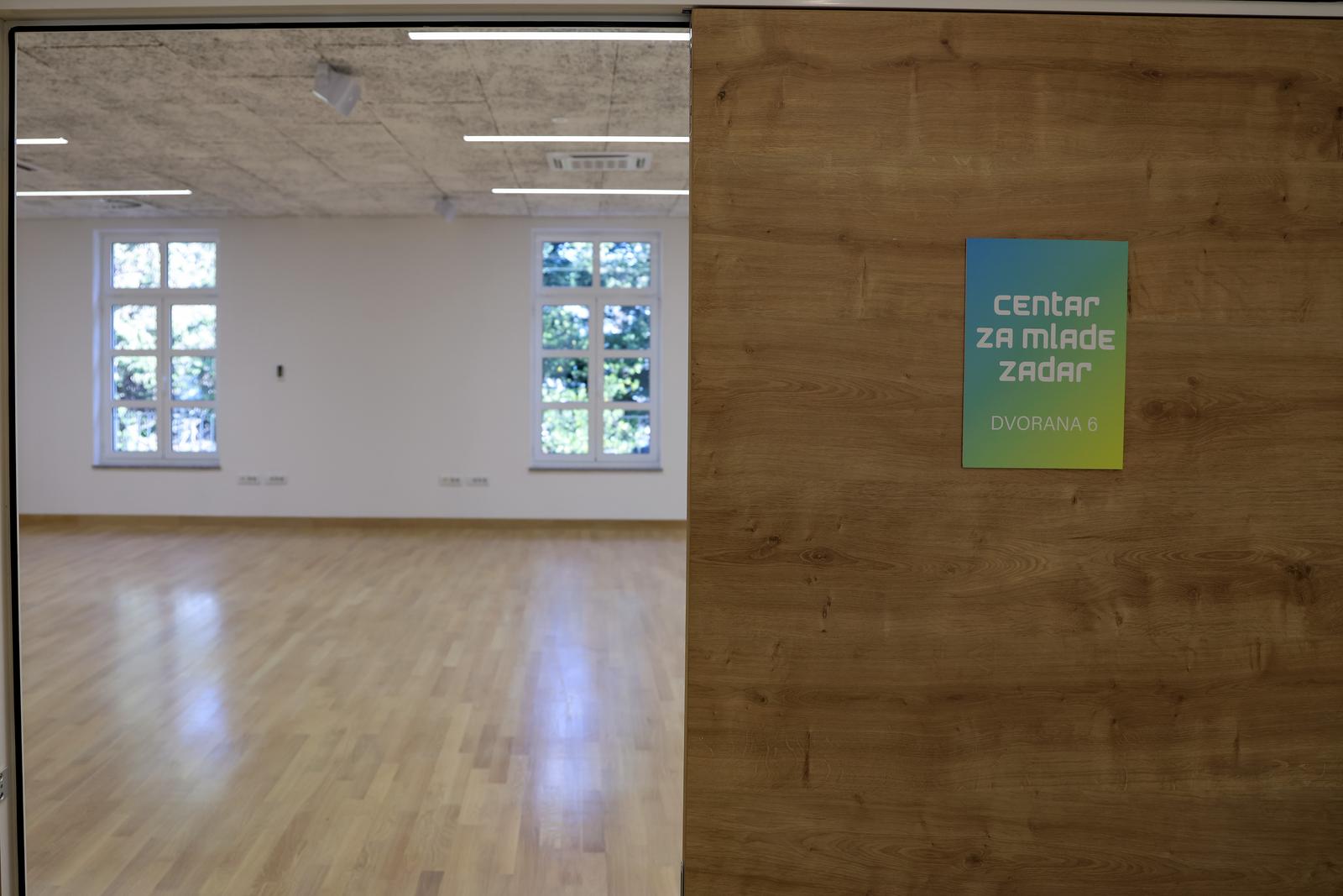 Podjela ključeva i useljenje korisnika u Centar za mlade Podjela ključeva i useljenje korisnika u Centar za mlade