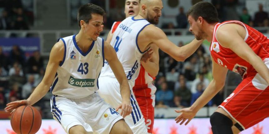 Utakmica 12. kola ABA lige, susret izmedju KK Zadar i KK Radnički u SC Višnjik. Photo: Filip Brala/PIXSELL Utakmica 12. kola ABA lige, susret izmedju KK Zadar i KK Radnički u SC Višnjik. Photo: Filip Brala/PIXSELL