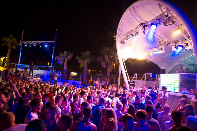 Aquarius: After beach party i Fresh island opening Aquarius: After beach party i Fresh island opening