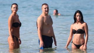 Zrće: Prvi dan Hideout festivala privukao nekoliko tisuća turista, Photo: Dalibor Urukalovic/PIXSELL Zrće: Prvi dan Hideout festivala privukao nekoliko tisuća turista, Photo: Dalibor Urukalovic/PIXSELL