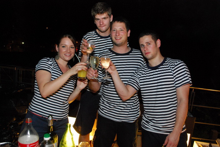 Image 805759 (auto) Image 805759 (auto)