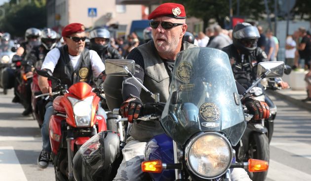 Knin: Mimohod motocikala i starodobnih vojnih vozila