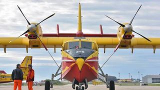 U sklopu Medjunarodne konferencije o gasenju pozara iz zraka (Aerial Firefighting Conference), u zrakoplovnoj bazi HRZ Zemunik odrzala se pokazna vjezba na kojoj su sudjelovali protupozarni avioni i helikopteri iz sastava 93. zrakoplovne baze u Zemuniku, U sklopu Medjunarodne konferencije o gasenju pozara iz zraka (Aerial Firefighting Conference), u zrakoplovnoj bazi HRZ Zemunik odrzala se pokazna vjezba na kojoj su sudjelovali protupozarni avioni i helikopteri iz sastava 93. zrakoplovne baze u Zemuniku,