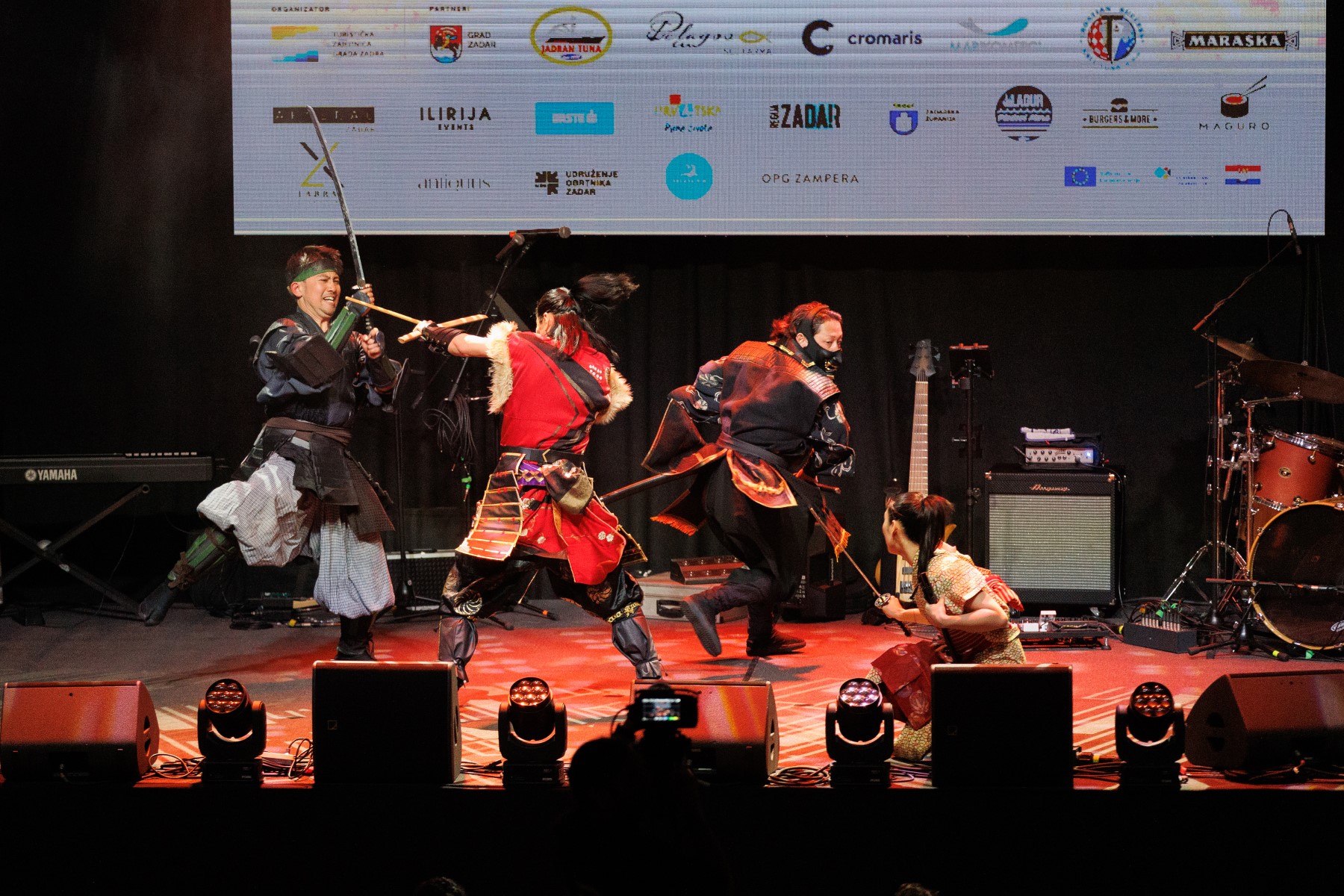 Gala večera japanskih i hrvatskih kuhara napunila Arsenal do posljednjeg mjesta Gala večera japanskih i hrvatskih kuhara napunila Arsenal do posljednjeg mjesta