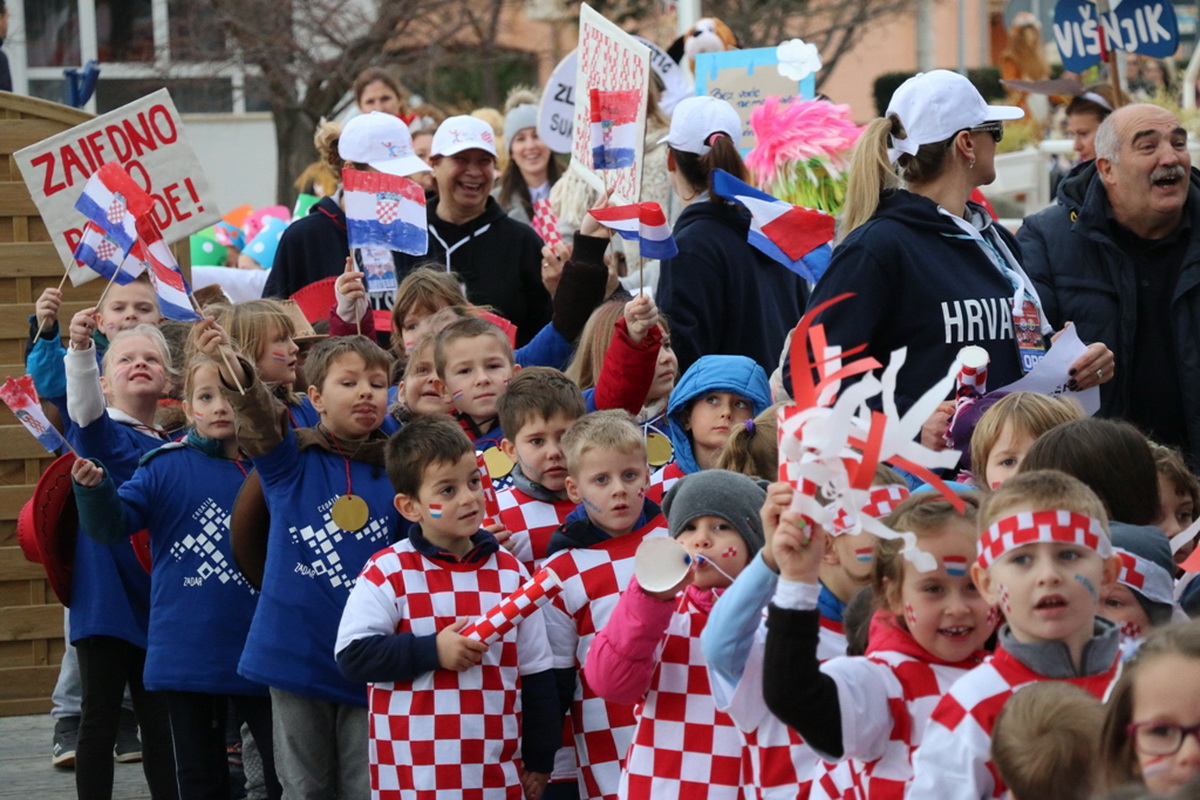 Virske “Male maškare”: najveselija karnevalska povorka Virske “Male maškare”: najveselija karnevalska povorka
