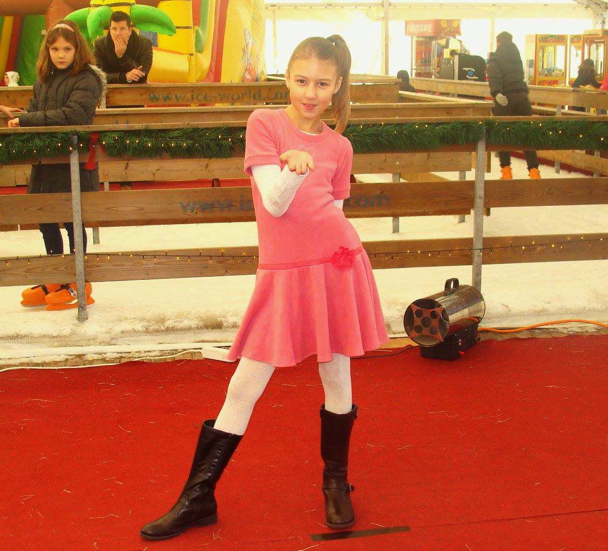 Modna revija: Zvjezdice “Libretići” nosile modele Zvjezdice