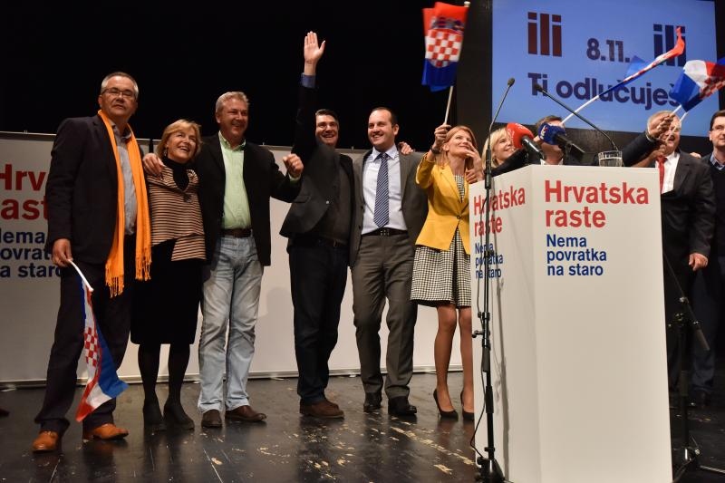 Predizborni skup koalicije “Hrvatska raste” u HNK Zadar, Foto: Dino Stanin/PIXSELL