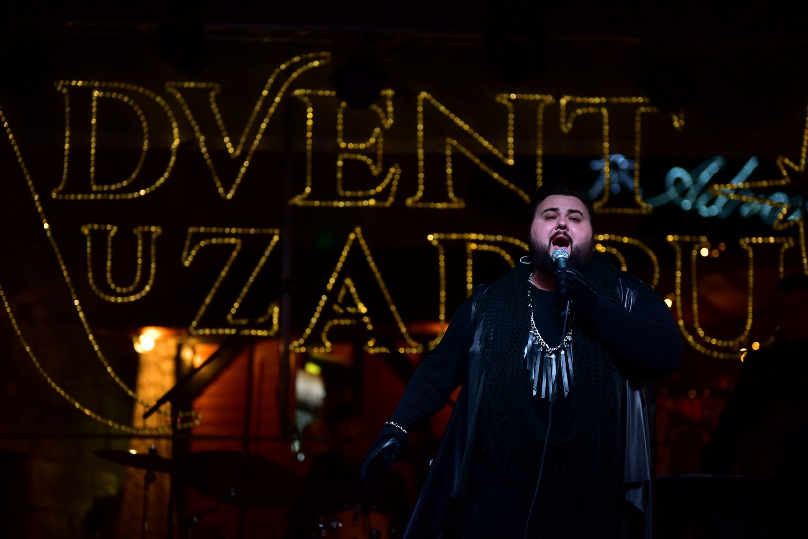 Advent u Zadru: Jaques Houdek osvojio zadarsku publiku Advent u Zadru: Jaques Houdek osvojio zadarsku publiku