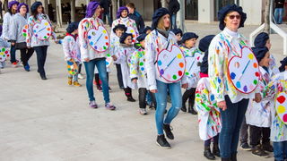 Paški zimski karneval 2017.- Maškarane skupine u karnevalskoj povorci Paški zimski karneval 2017.- Maškarane skupine u karnevalskoj povorci