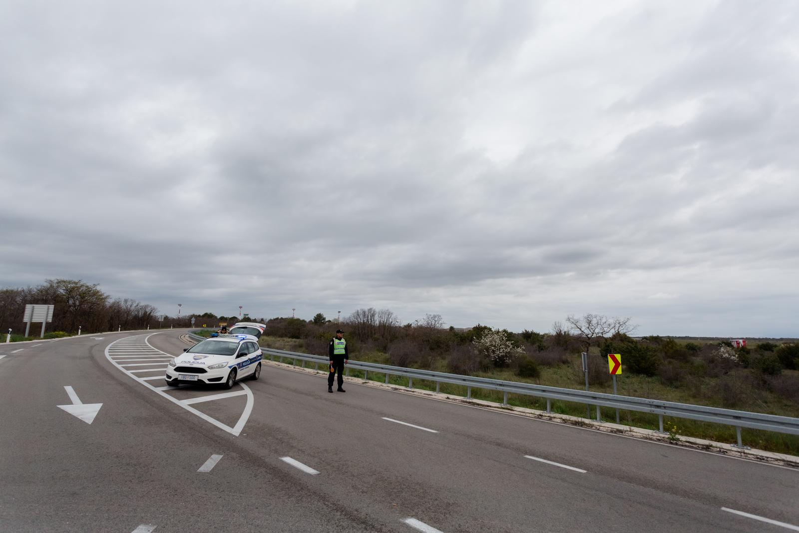 U teškoj prometnoj nesreći u Zemuniku poginule tri slovenske državljanje