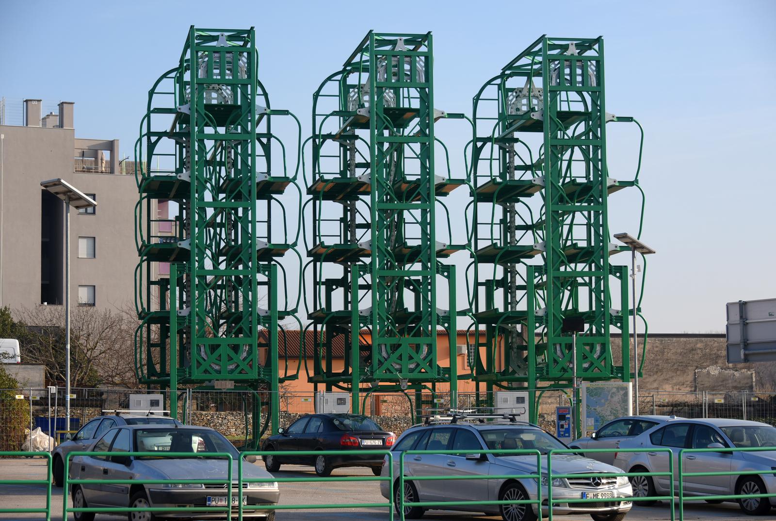 Pula uskoro dobiva tri rotirajuće garaže