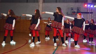 Plesna Božićna čarolija na otoku Pagu