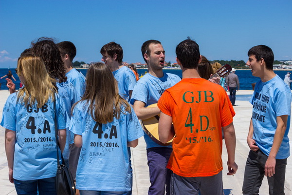 Ludijada maturanata na zadarskoj rivi 17. svibnja 2016. Foto: Bojan Bogdanić