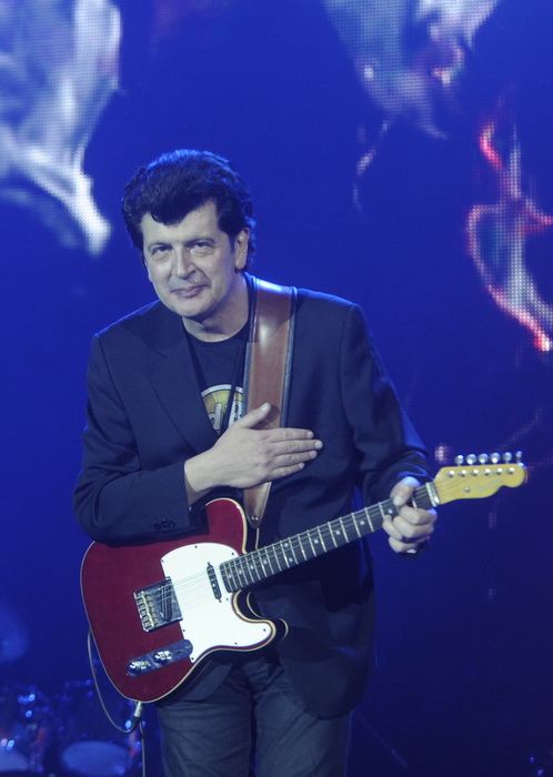 Split, 180311.
Spaladium Arena.
Koncert Bajaga u splitskoj Spaladium Areni ispunio je ocekivanja i dvorana je bila gotovo puna.
Foto: Paun Paunovic / CROPIX Split, 180311.
Spaladium Arena.
Koncert Bajaga u splitskoj Spaladium Areni ispunio je ocekivanja i dvorana je bila gotovo puna.
Foto: Paun Paunovic / CROPIX