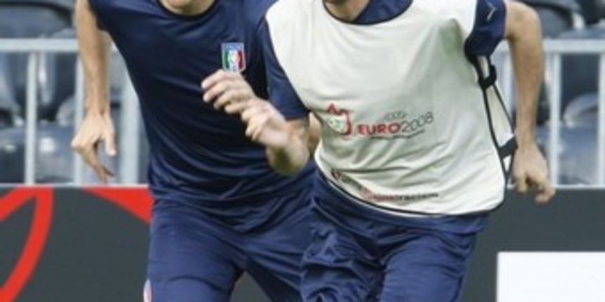 Toni i Barzagli na treningu (Foto:reuters@daylife.com)