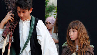 Polaznici dramsko lutkarske radionice Donatolina iz Kazališta lutaka Zadar gostovali su na ovogodišnjem Međunarodnom dječjem festivalu u Šibeniku sa predstavom “Šuma Striborova”, foto: Dino Bara Polaznici dramsko lutkarske radionice Donatolina iz Kazališta lutaka Zadar gostovali su na ovogodišnjem Međunarodnom dječjem festivalu u Šibeniku sa predstavom “Šuma Striborova”, foto: Dino Bara