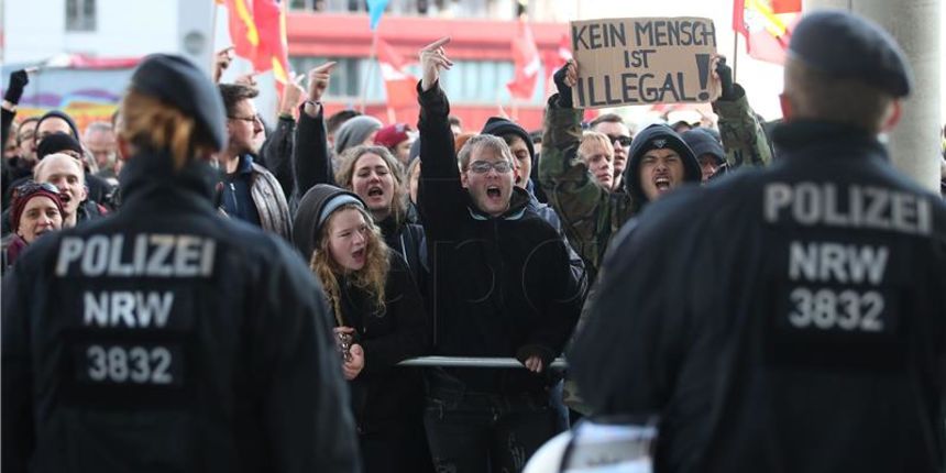 Prosvjedi u Koelnu. Foto: Hina Prosvjedi u Koelnu. Foto: Hina