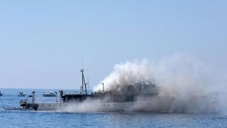 Premantura: Admiralski brod Vis potopljen kako bi postao ronilačka atrakcija. Photo: Duško Marušić/PIXSELL