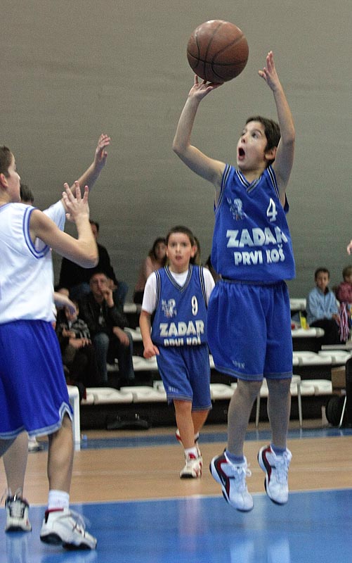 Image 1093967 (auto)