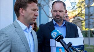 Predaja županijske liste HDZ-a i kandidat za župana Josip Bilaver Predaja županijske liste HDZ-a i kandidat za župana Josip Bilaver