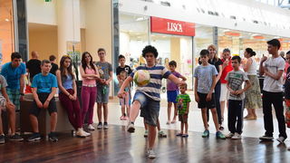 Supernova: Nogometno ludilo i izvlačenje dobitnika automobila Audi A1 Supernova: Nogometno ludilo i izvlačenje dobitnika automobila Audi A1