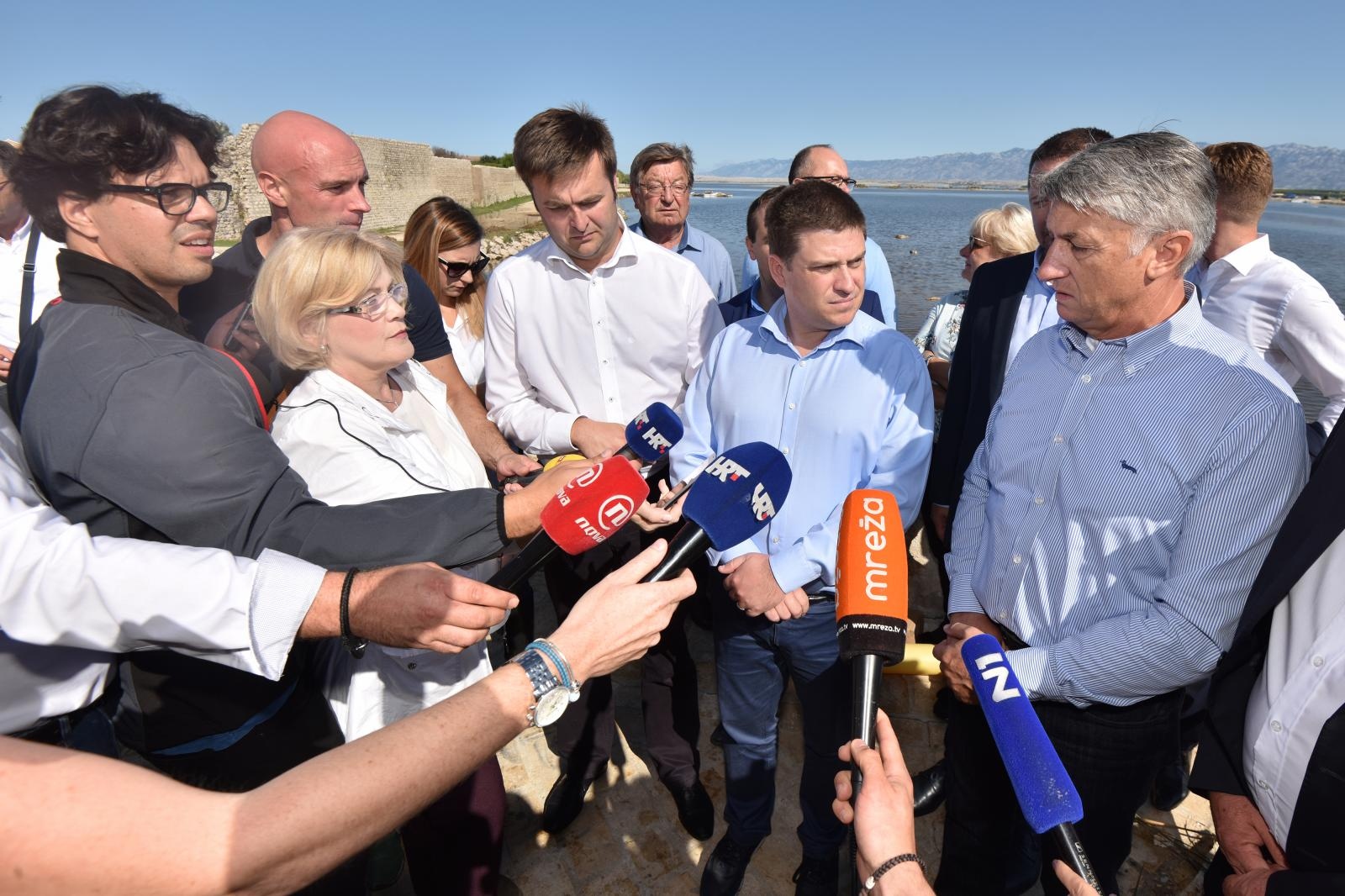 Ministri Butković i Ćorić obišli poplavljena područja u Zadarskoj županiji