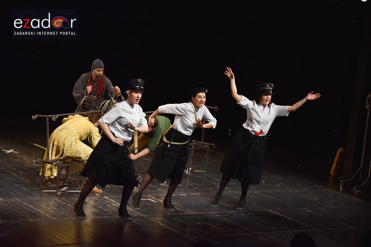 Premijera predstave “Nikome pravo” u Kazalištu lutaka Zadar Premijera predstave “Nikome pravo” u Kazalištu lutaka Zadar