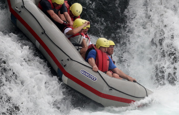 Zadar, Zrmanja, 270413.
Rijeka Zrmanja.
8. hrvatska rafting regata Zrmanja 2013. Organizator regate je Riva rafting centar, putnicka agencija d.o.o.
Na fotografiji: detalj sa regate.
Foto: Jure Miskovic / CROPIX Zadar, Zrmanja, 270413.
Rijeka Zrmanja.
8. hrvatska rafting regata Zrmanja 2013. Organizator regate je Riva rafting centar, putnicka agencija d.o.o.
Na fotografiji: detalj sa regate.
Foto: Jure Miskovic / CROPIX