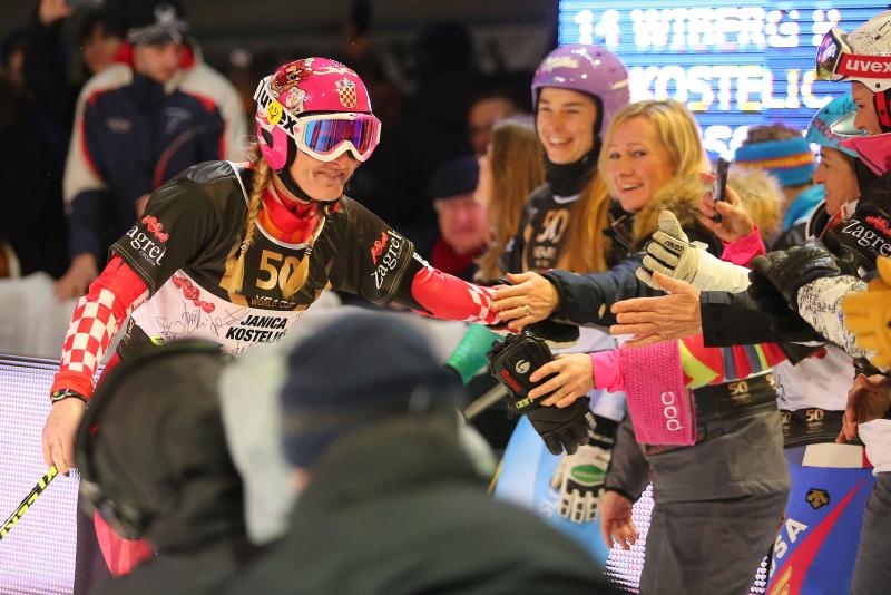 Utrka skijaških legendi u povodu 50. obljetnice FIS Svjetskog kupa