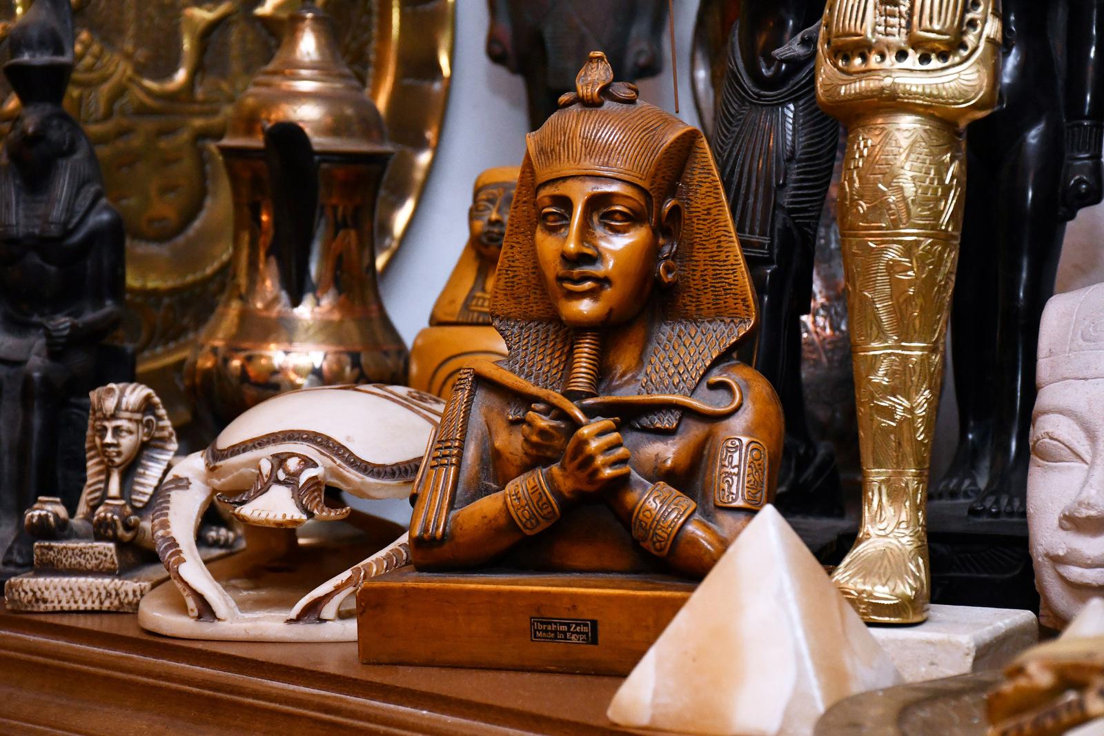 Brođanin Stanislav Hudi živi u kući koju je uredio u egipatskom stilu Brođanin Stanislav Hudi živi u kući koju je uredio u egipatskom stilu