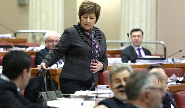 25.03.2015., Zagreb – Raspravom o prijedlogu zakona o stecaju potrosaca nastavljena je sjednica Sabora RH. Photo: Patrik Macek/PIXSELL