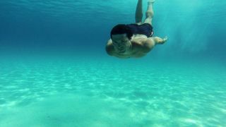 25.07.2013., Dugi otok, Sakarun – Uzduz i poprijeko Dugog otoka u zadarskom arhipelagu u ljetnim danima prepuno je turista, a najomiljenija plaza zasigurno je Sakarun, koja sa nalazi u uvali pokraj mjesta Veli Rat. Pjeskovita plaza sa tirkizno cistim mo