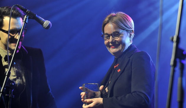 Zagreb, 221112.
Tvornica kulture.
Dodjela nagrade publike Teatar.hr.
Na fotografiji: osoba godine, Vitomira Loncar.
Foto: Damir Krajac / CROPIX