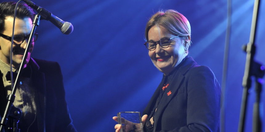 Zagreb, 221112.
Tvornica kulture.
Dodjela nagrade publike Teatar.hr.
Na fotografiji: osoba godine, Vitomira Loncar.
Foto: Damir Krajac / CROPIX Zagreb, 221112.
Tvornica kulture.
Dodjela nagrade publike Teatar.hr.
Na fotografiji: osoba godine, Vitomira Loncar.
Foto: Damir Krajac / CROPIX