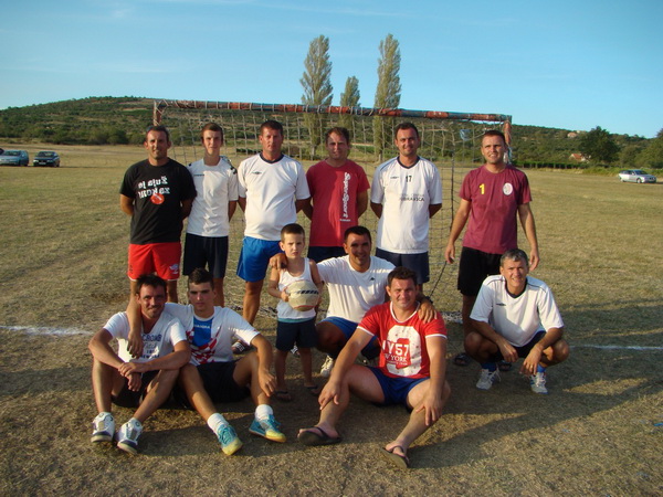 Jednodnevni malonogometni turnir u Bulicu, foto: M. Ledenko Jednodnevni malonogometni turnir u Bulicu, foto: M. Ledenko