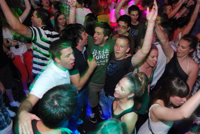 Image 805745 (auto) Image 805745 (auto)