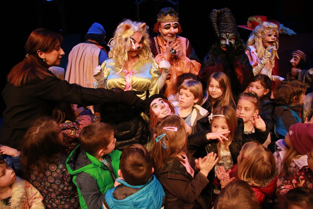 Svjetski dan lutkarstva uz predstavu “Mačak u čizmama” Svjetski dan lutkarstva uz predstavu “Mačak u čizmama”