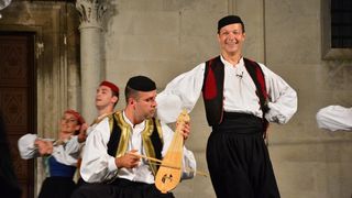 Nastup ansambla Lado ispred crkve sv. Marije ; foto Iva Perinčić Nastup ansambla Lado ispred crkve sv. Marije ; foto Iva Perinčić