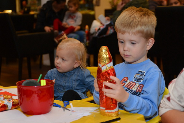 Sveti Nikola u Supernova centru 6. prosinca 2016.  Foto: Iva Perinčić