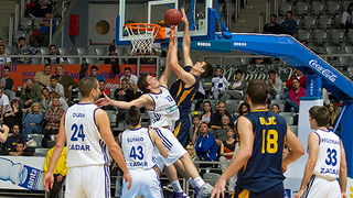 A-1 liga za prvaka, 6. kolo: KK Zadar – KK Zagreb 87-69, foto: Kristijan Orlić