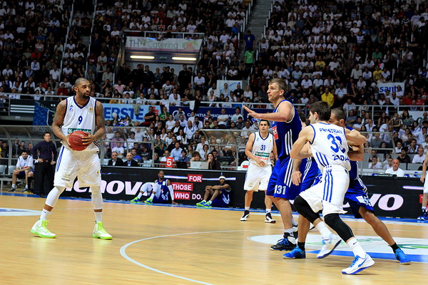 Finale doigravanja, 2. utakmica: KK Zadar – KK Cibona 76-92